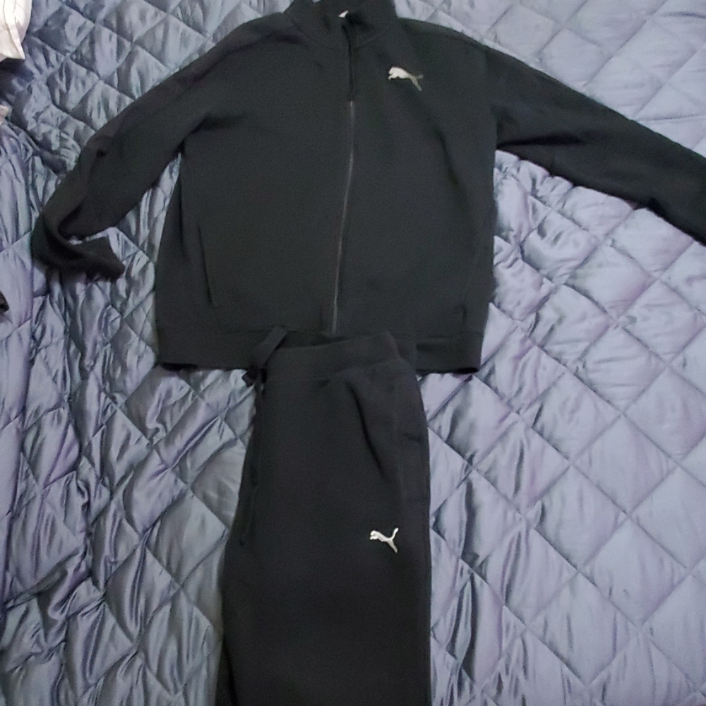 Puma sweater & sweat pants combo